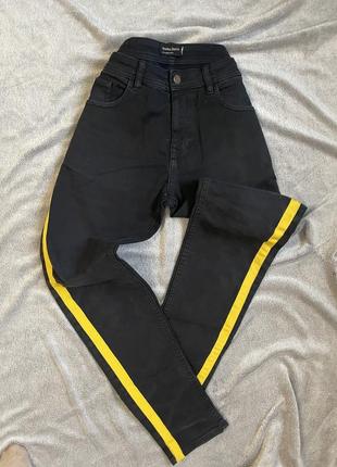 Джинсы мужские bershka