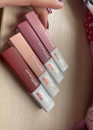Помади maybelline super stay.