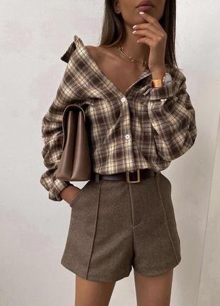 Стильная базовая рубашка в клетку