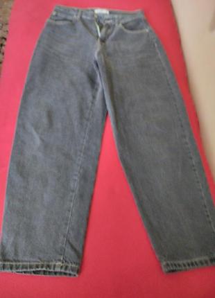 Джинси моми