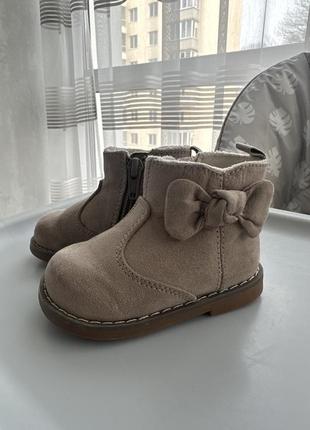 Черевики н&amp;м