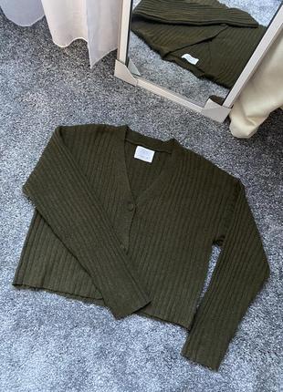 Zara кофтинка