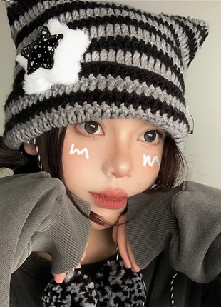 Шапка кошачьи ушки, серая полосатая шапочка, стиль y2k, аниме, дрейн, рожки для подростка