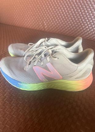 Кроссовки 👟 бу 22,5 сантиметров стелька