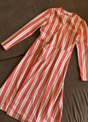 Сукня у смужку з поясом від українського бренду beom design