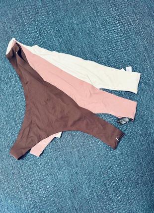 Набор бесшовных трусиков