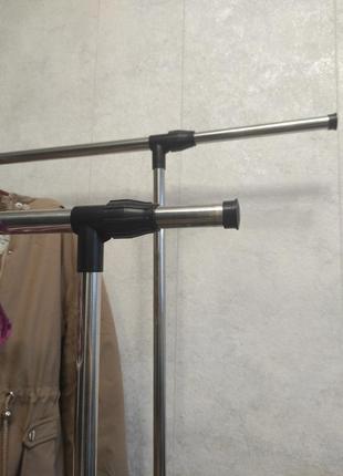 Вішалка для одягу