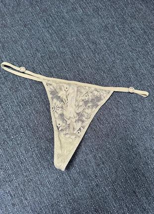 Трусики стринги