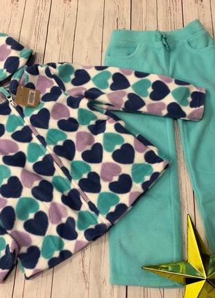 Флисовый костюм crazy8 4 года очень красивый костюм, плотный и мягкий флис