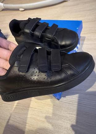 Кросівки adidas 31 розмір