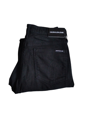 Чорні джинси