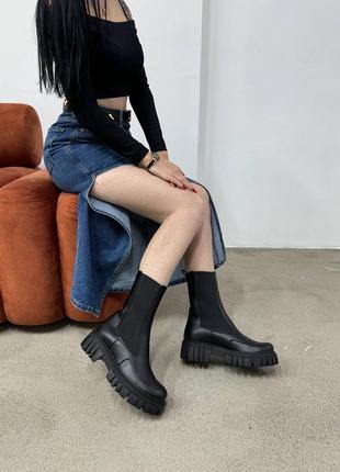 Высокие зимние челси