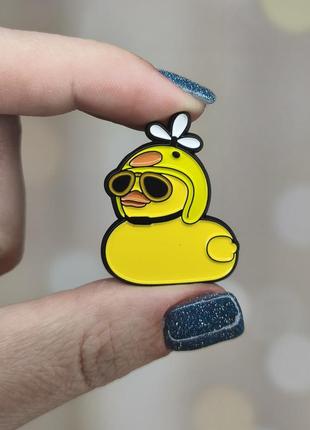 Металевий значок, пін "качка в шоломі з пропелером" (знач0900)