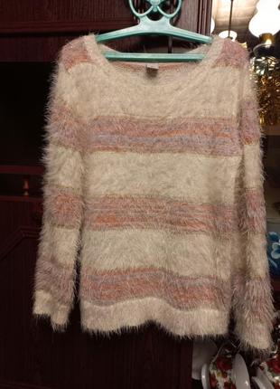 Светр на дівчинку