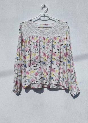 Гарна квіткова блуза vrs