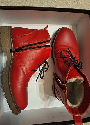 Ботинки красные, натуральная кожа, итальялия.