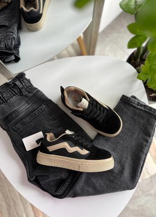 Дитячі кросівки