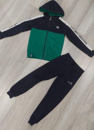 Костюм на флісі sergio tacchini 7 років