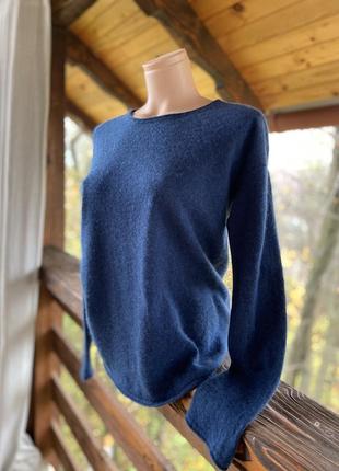 Фирменный стильный качественный натуральный свитер из шерсти2 фото