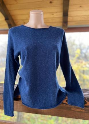 Фирменный стильный качественный натуральный свитер из шерсти4 фото