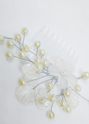 Гребінь для волосся декорований в зачіску, довжина гребінця 5 см.