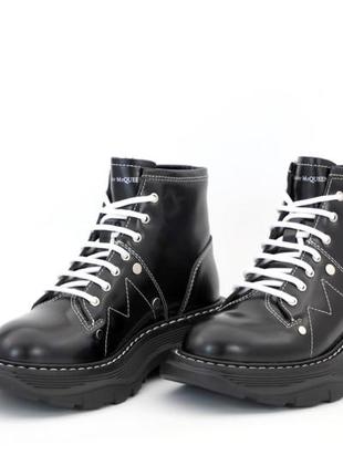 Женские демисезонные ботинки alexander mcqueen boots