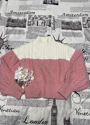 🐻‍❄️🎀классный теплый и тяжелый свитер с высоким горловиной и интересными рукавами, в косы.
