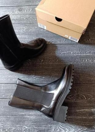 Натуральні шкіряні черевики billi bi