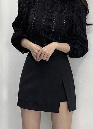 Юбка шорты базовая мини женская юбка короткая приталенная трендовая комфортная черная коричневая шоколадная