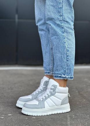 Кросівки жіночі екошкіра зима