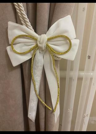 Бант для волос