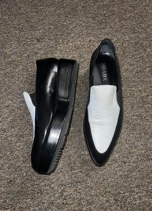 Лоферы prada