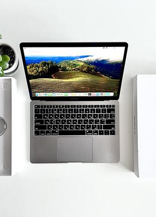 Macbook air 2019 8/128 gb retina p3 xdr (батарея 81%)
