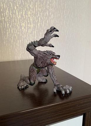 Коллекционная фигурка модель игрушка оборотень волк