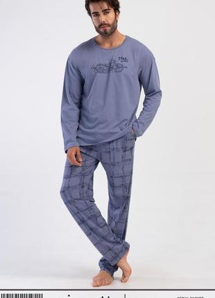 Чоловічі піжами для дому та сну