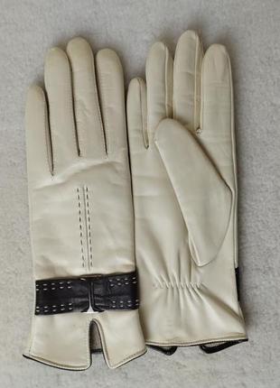 Рукавички жіночі імідж-галант з натуральної шкіри на шерстяній підкладці модель 407 бежевий