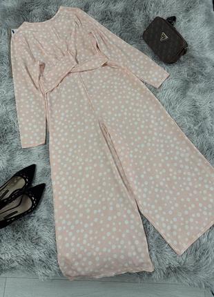 Легкий комбинезон от boohoo