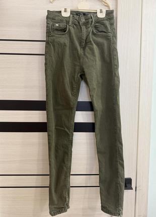 Джинси bershka розмір s