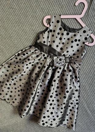 Платье праздничное