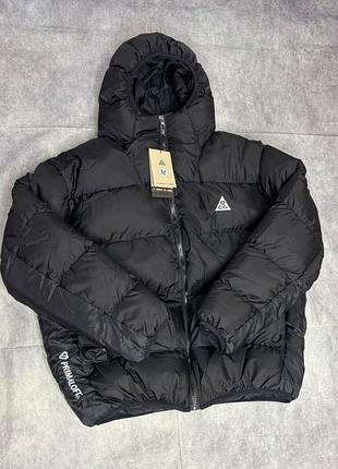Очень популярный пуховик этого года от nike acg
