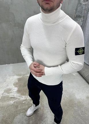 Очень теплые свитера от бренда stone island