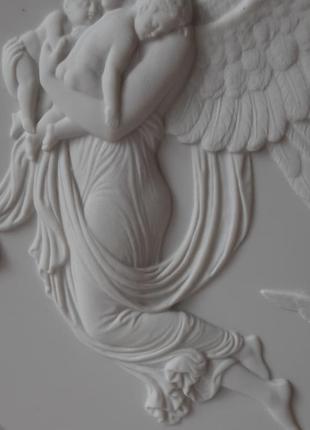 Антикварный копенгагенский фарфоровый бисквитный медальон2 фото