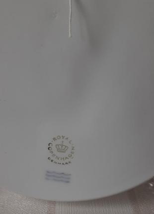 Антикварный копенгагенский фарфоровый бисквитный медальон4 фото