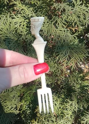 Вилка и ложка для закусок из слоновой кости в идеальном состоянии! цена за два предмета 780гр