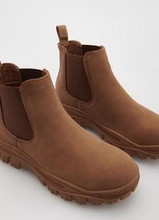 Черевики reserved