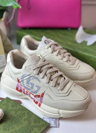 Бежевые кроссовки гуччи люкс