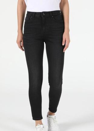 Стрейчевые джеггинсы river island