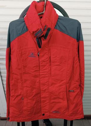 Куртка жіноча