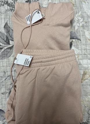 Спортивний костюм 😍😍😍,пудровий,штани-xl,,ковта-l л