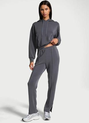 Костюм featherweight knit full-zip victoria’s secret